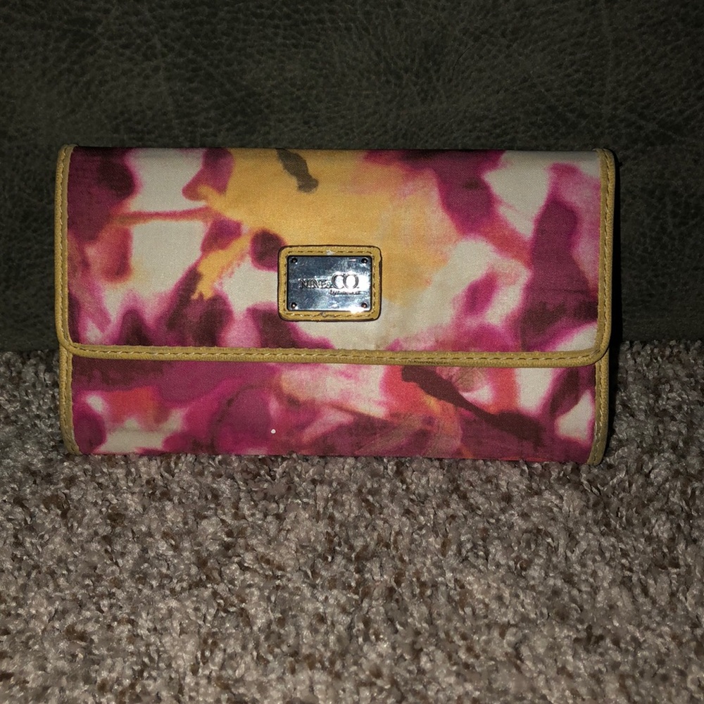 Nine and Company Floral Wallet